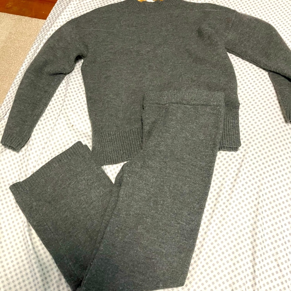 Women’s SHEIN set !!